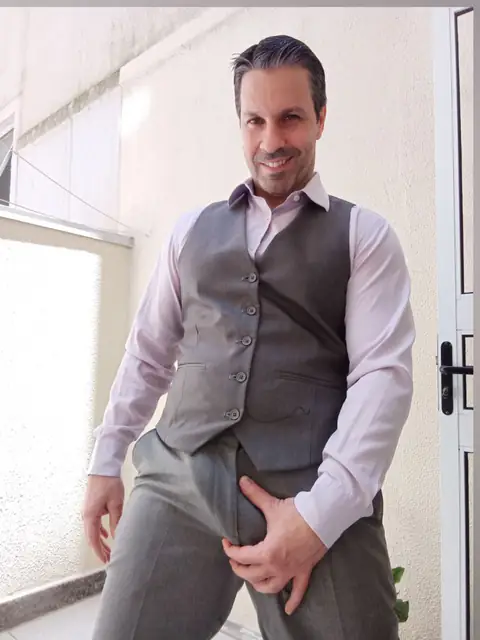 Luiz on OnlyFans