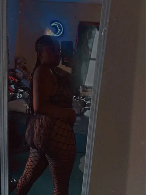 Ba L a* on OnlyFans