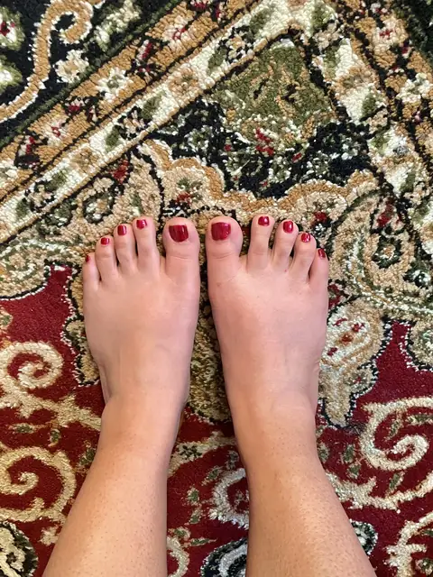 Lotus Tootsies on OnlyFans