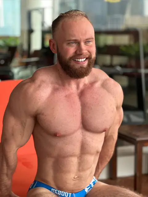 Sami Muscle on OnlyFans