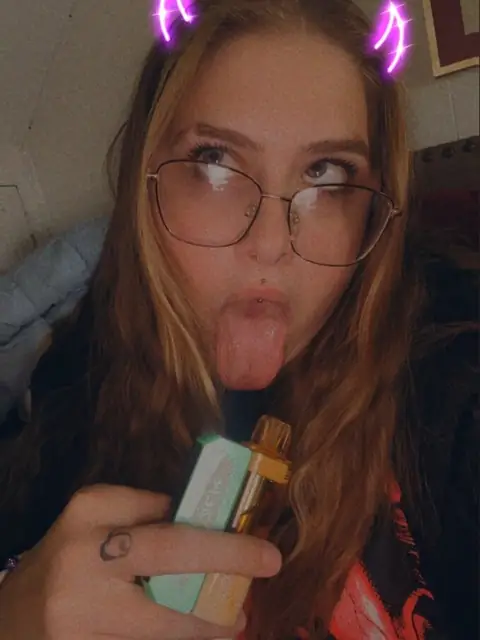 Crystalxxmoon on OnlyFans