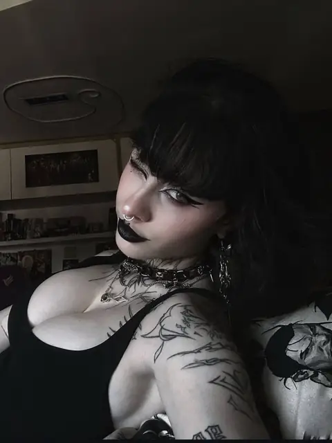 Mary on OnlyFans