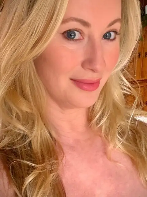 Golden Goddess OnlyFans profile