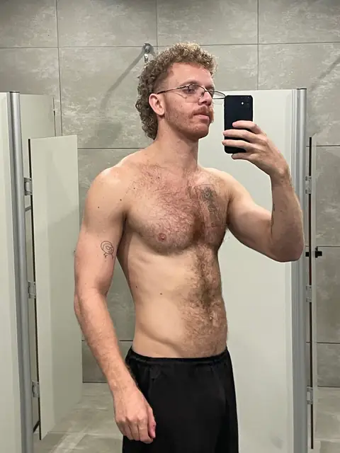 Hairy Hung Ginger on OnlyFans