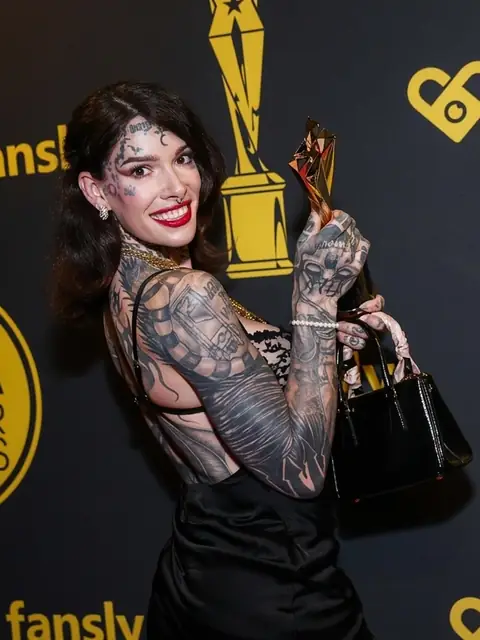 Amy Nosferatu VIP on OnlyFans