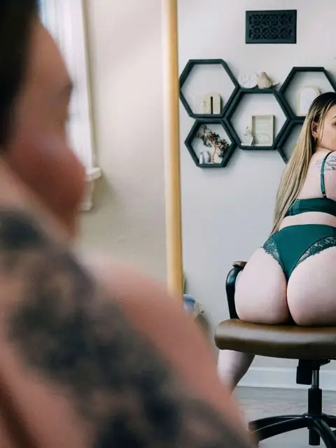 Tina OnlyFans profile