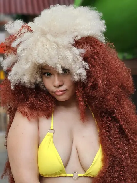 mika OnlyFans profile