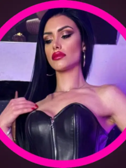 Mistress Iside OnlyFans profile