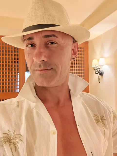 Mugur'S World on OnlyFans