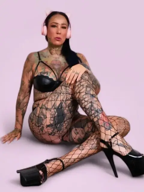 Lindas_secrets OnlyFans profile