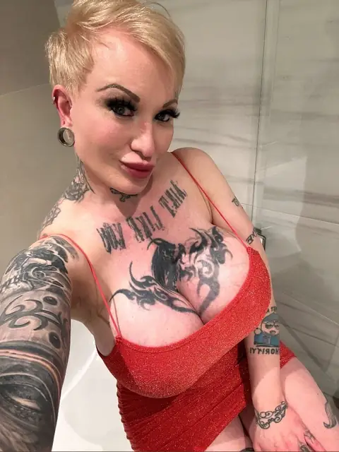Mrs Koriste on OnlyFans