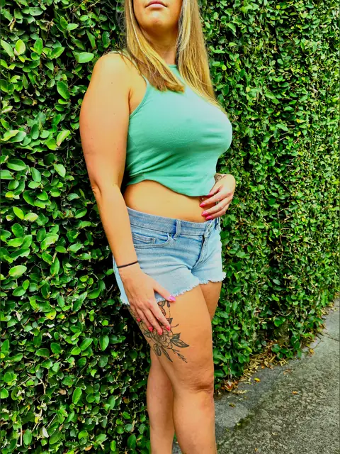 Sydney Nicole on OnlyFans