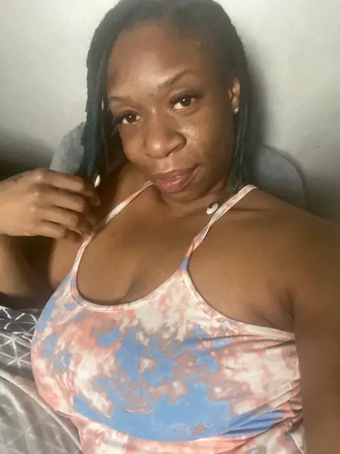 Ms. Lalola Klitz OnlyFans profile