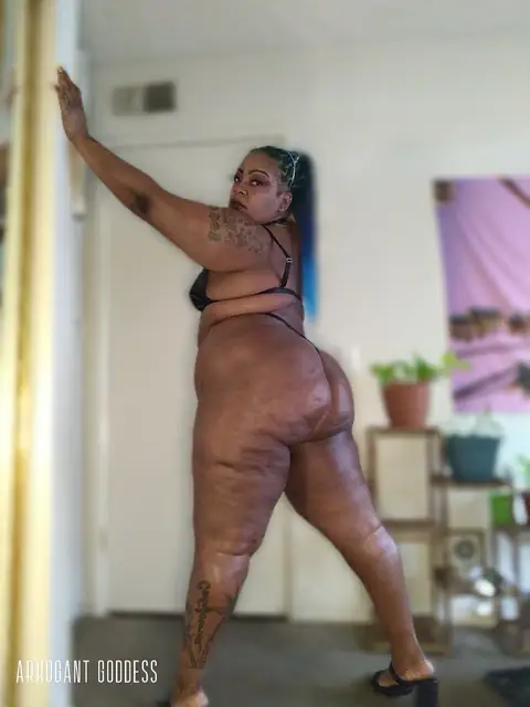 Arrogantgoddessfree on OnlyFans