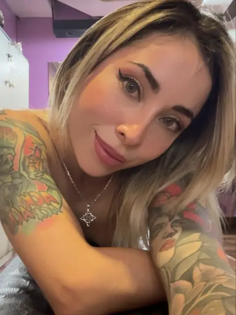 Caosfera OnlyFans profile