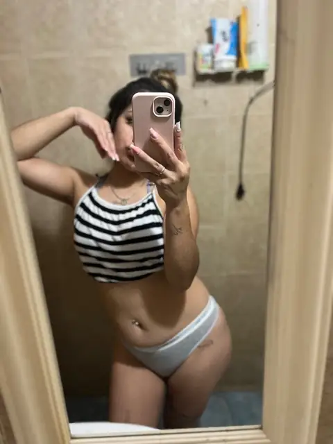 Alexa Hots on OnlyFans