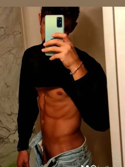 DoubleLeo on OnlyFans