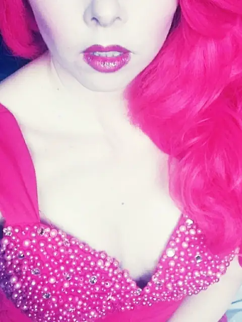 Sophie charnelle on OnlyFans