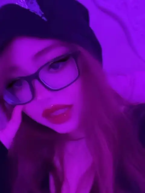 lily on OnlyFans