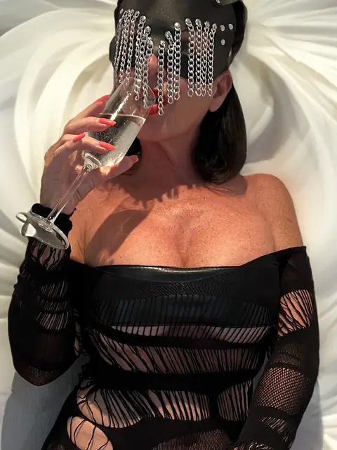 Secret Toy Queen on OnlyFans