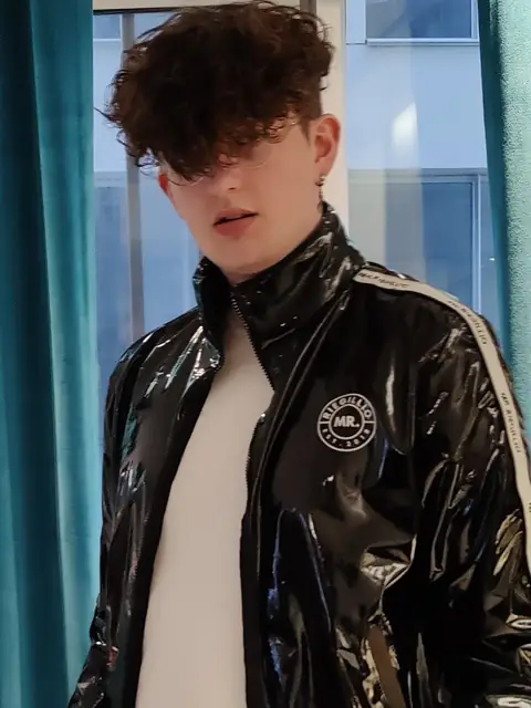 Tommy Saint-Rose on OnlyFans