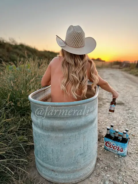 Farmer Ali on OnlyFans
