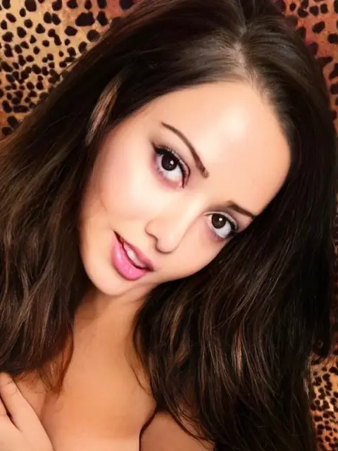 Diana Moon OnlyFans profile