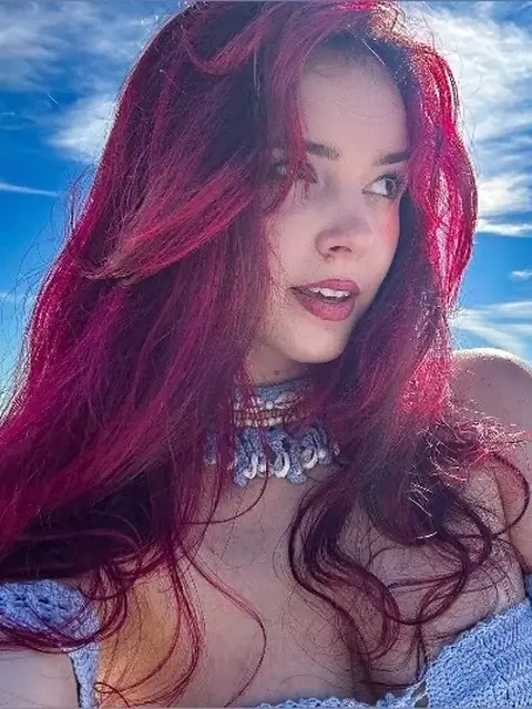 Evelyn Love FREE on OnlyFans