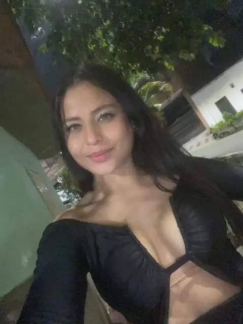 Isabella Sanchez OnlyFans profile