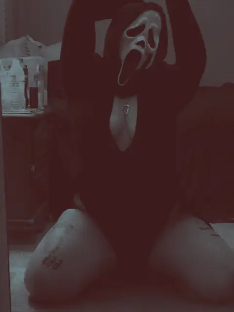 Ghost Face Baddie on OnlyFans