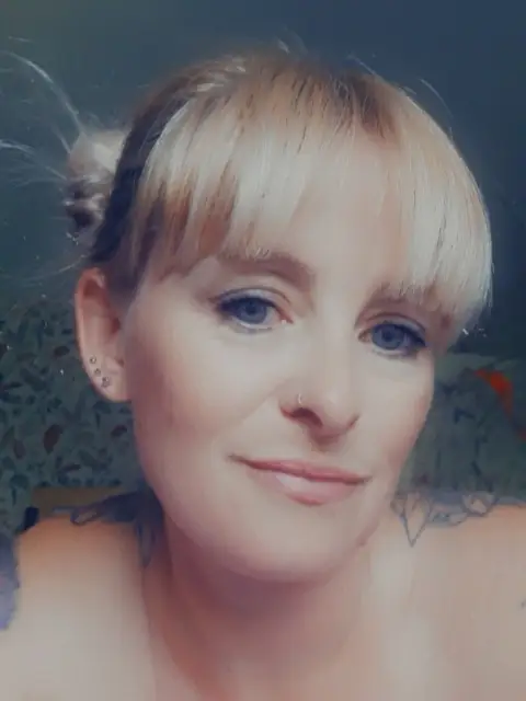 Lizzie on OnlyFans