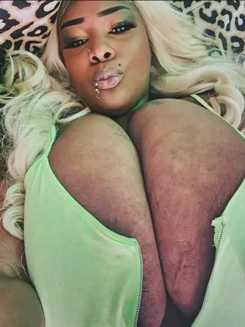 Zariah-June on OnlyFans