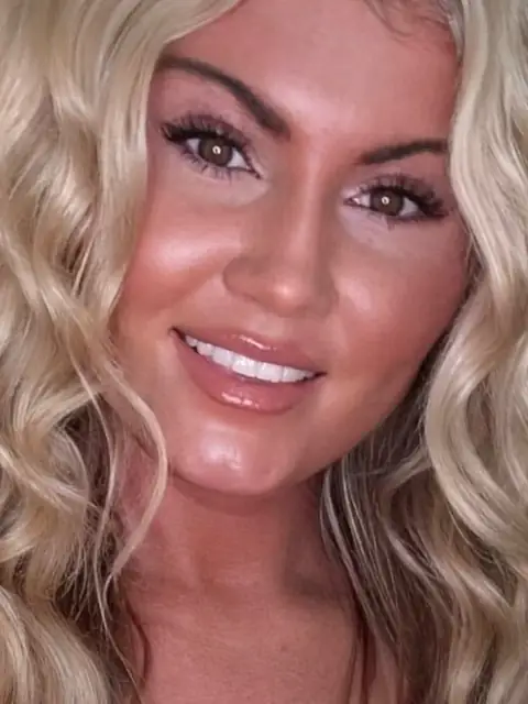 Diamond doll on OnlyFans