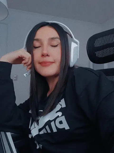 Cami on OnlyFans