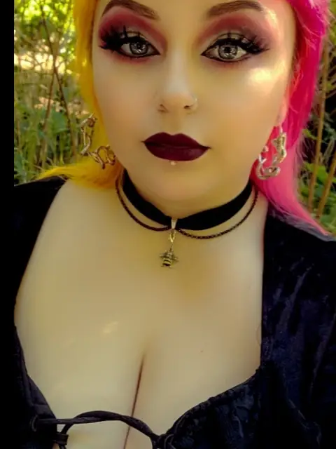 Keely on OnlyFans