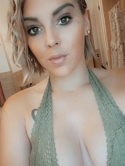 Sierra on OnlyFans