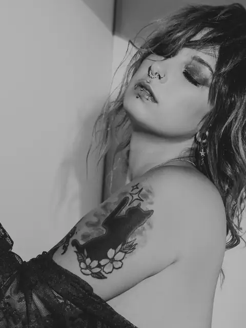 Shakirra Love on OnlyFans