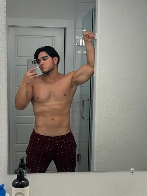Hector Marchena OnlyFans profile