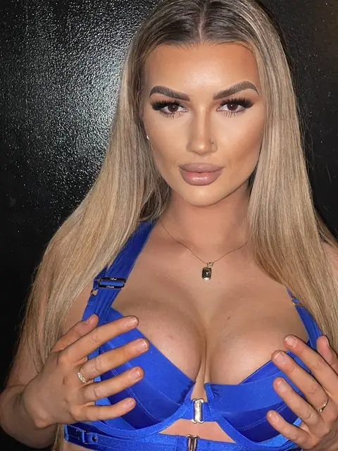 Ava on OnlyFans