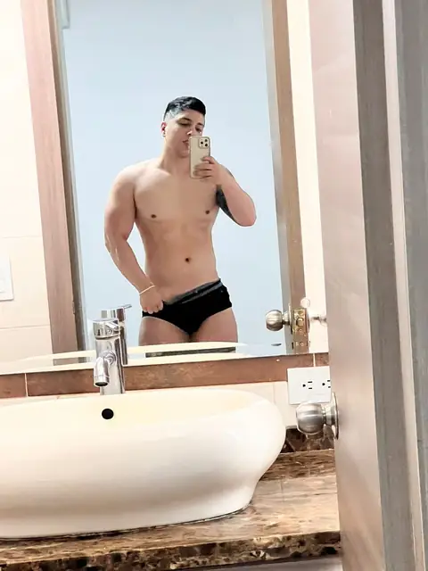 aappoloo on OnlyFans