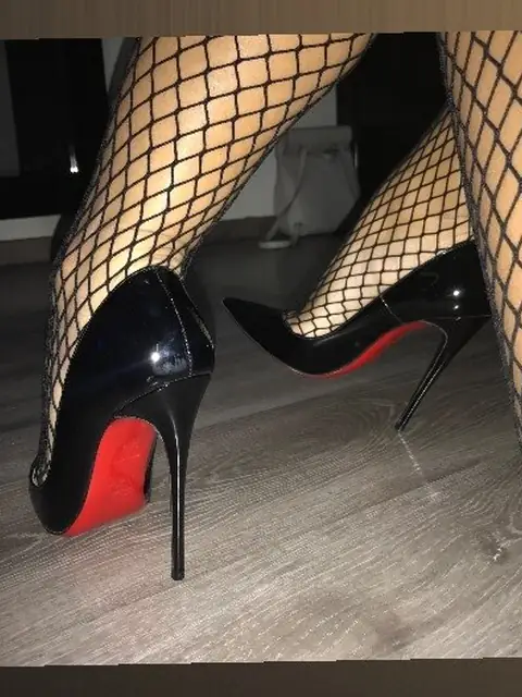 miss heelz on OnlyFans