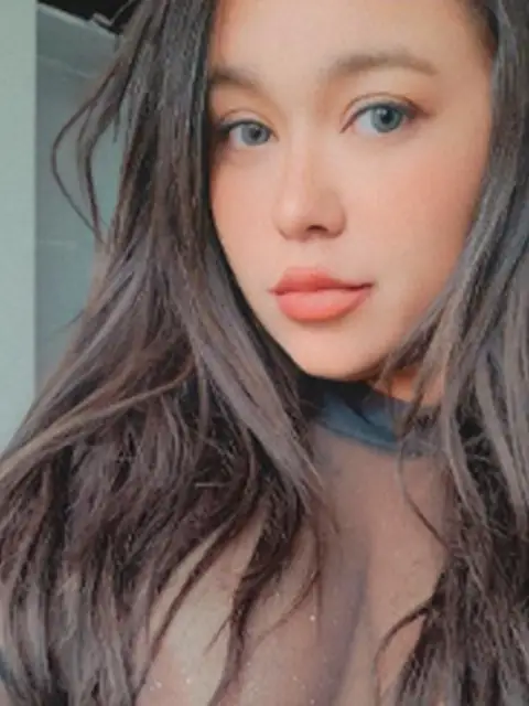 Liv OnlyFans profile