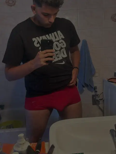 Davide on OnlyFans