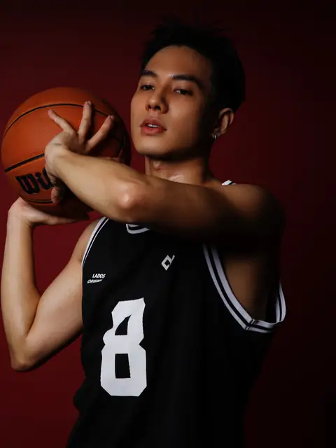 D ng Minh Nh t on OnlyFans