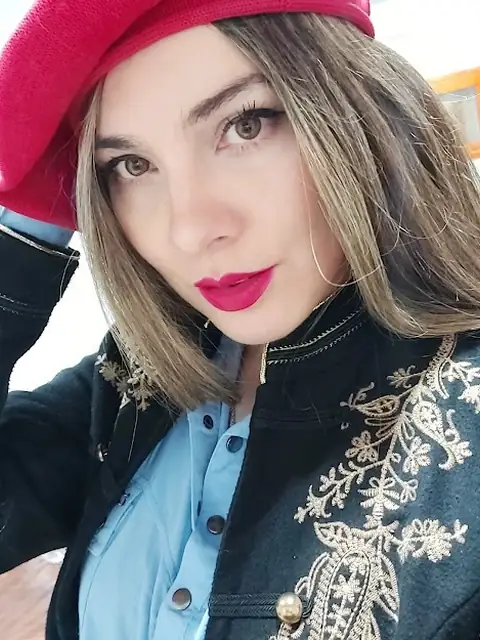 Miss Honey on OnlyFans