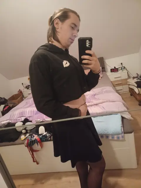 Leonie1819 on OnlyFans