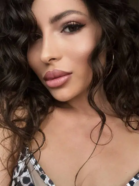 Helina Dream OnlyFans profile