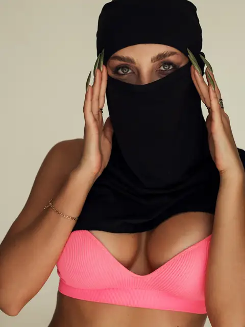 Muslim.Mistress on OnlyFans
