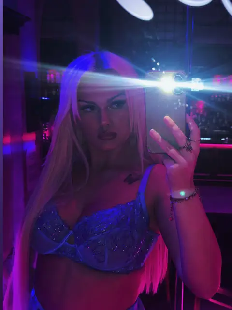 River Kenneddy on OnlyFans
