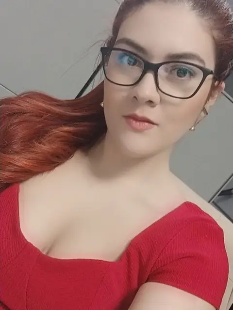 Laura Tobon on OnlyFans